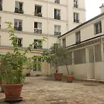 Un Appart-Loft Au Coeur Du Marais