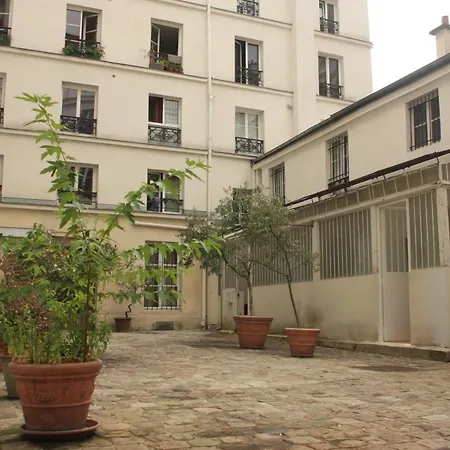 Un Appart-loft Au Coeur Du Marais Apartment *